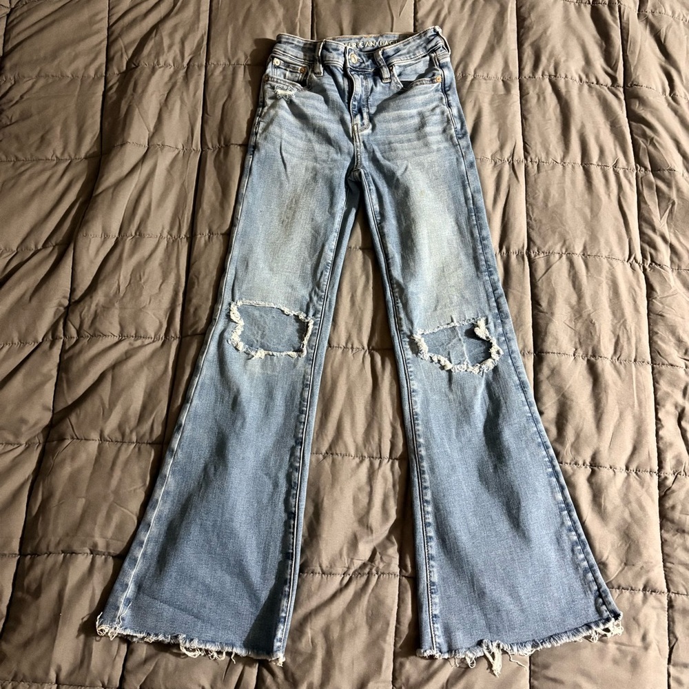 American Eagle Next Level Ripped Super High-Rise Flare Jeans - Size 000 Short